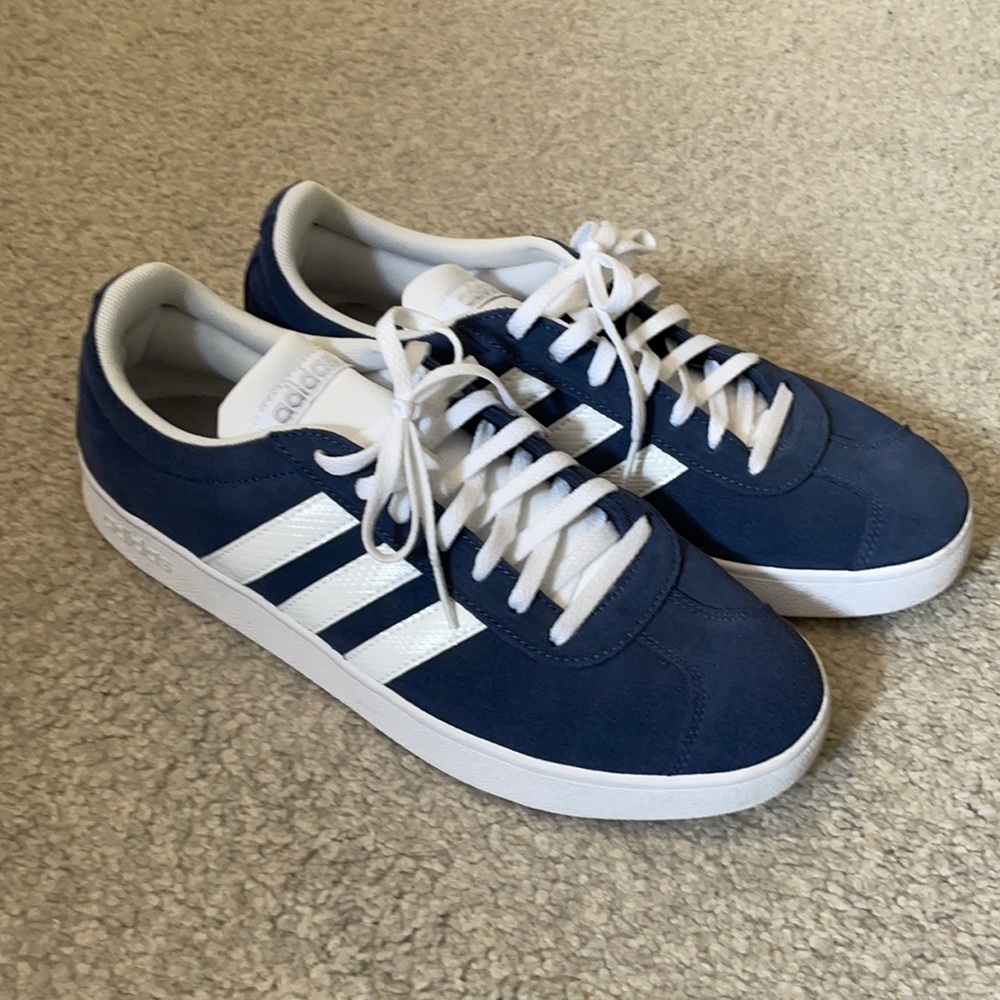 Adidas suede navy blue sneakers